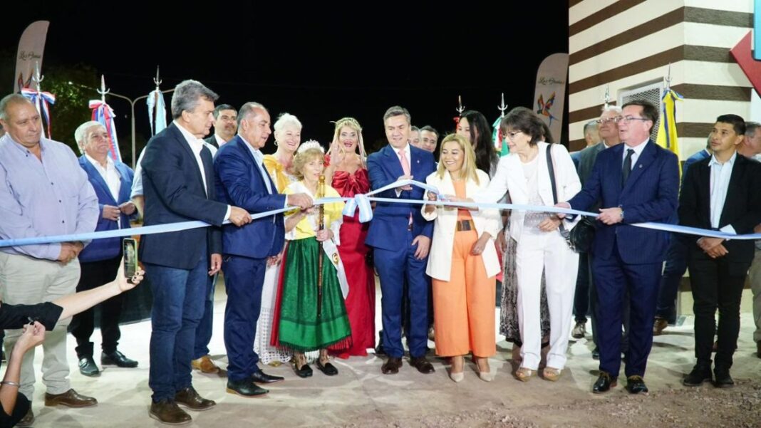 el-gobernador-zdero-inauguro-en-las-brenas-la-50°-edicion-de-la-fiesta-provincial-del-inmigrante 