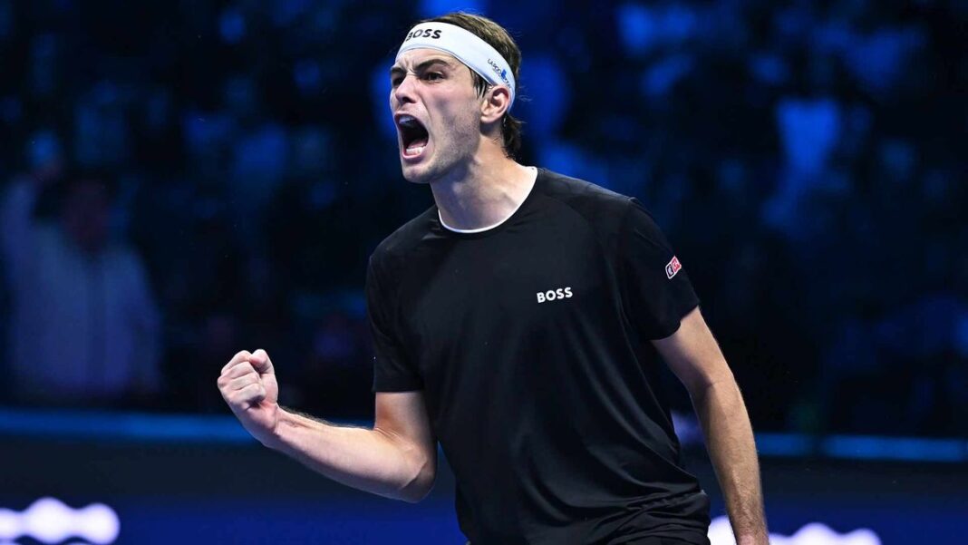 atp-finals:-fritz-bajo-a-un-candidato-serio-y-ahora-ira-por-su-titulo-mas-grande